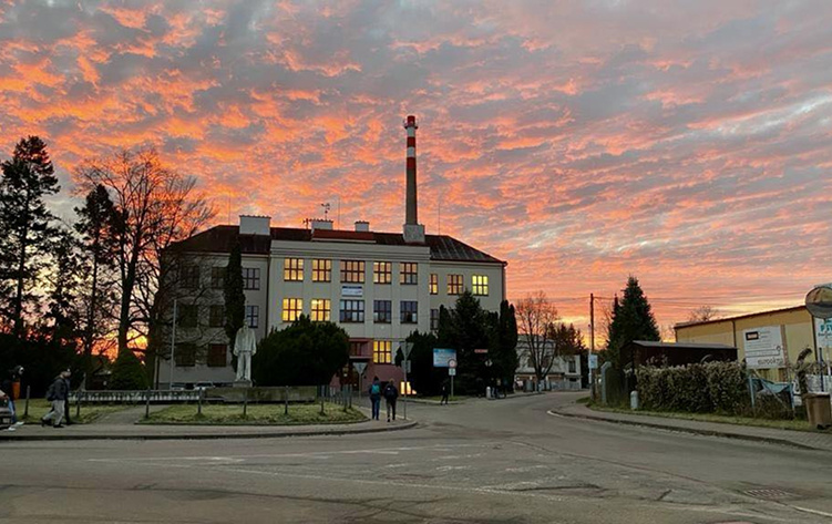 Fotografie budovy SPŠ ELIT Dobruška